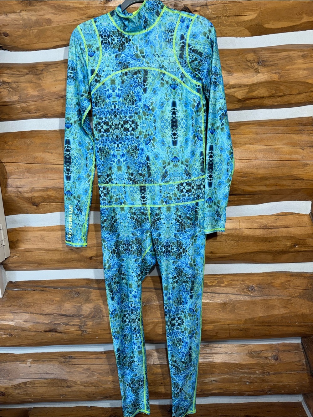 TUTUBLUE sun-protective full body swimsuit M